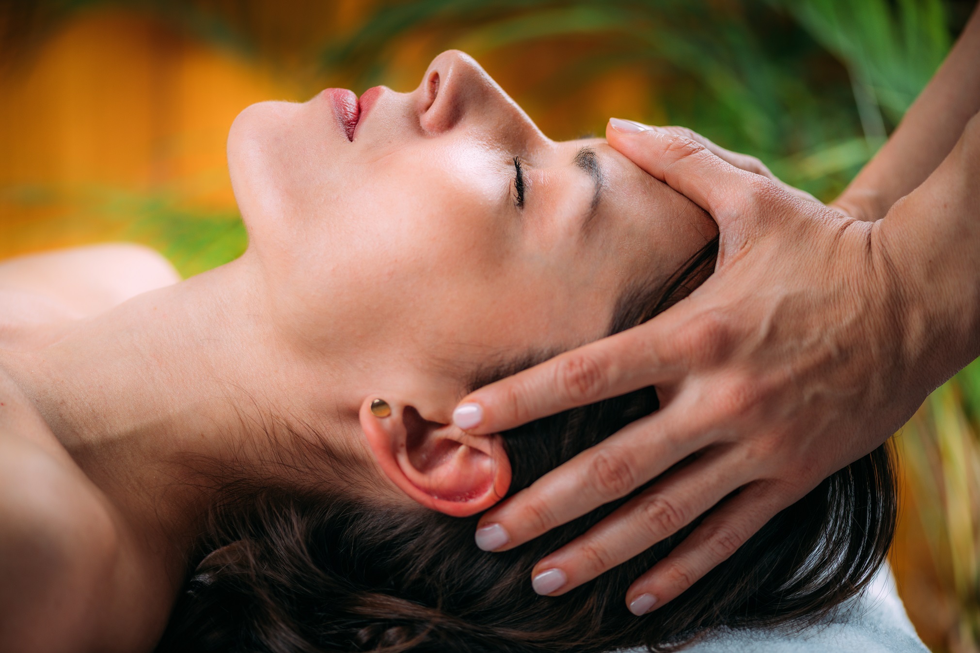 craniosacral therapy head massage for pain and mig 